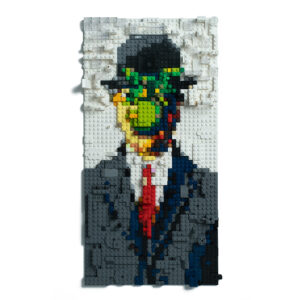 Magritte's Son of Man in Lego